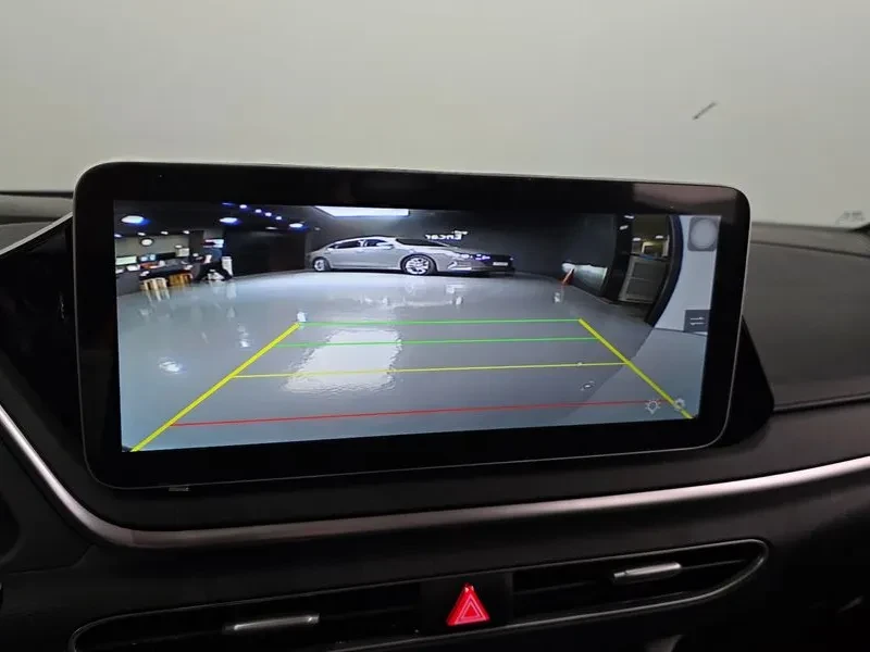Hyundai Sonata 1.6 Turbo Smart, снимка 17 - Автомобили и джипове - 55784823