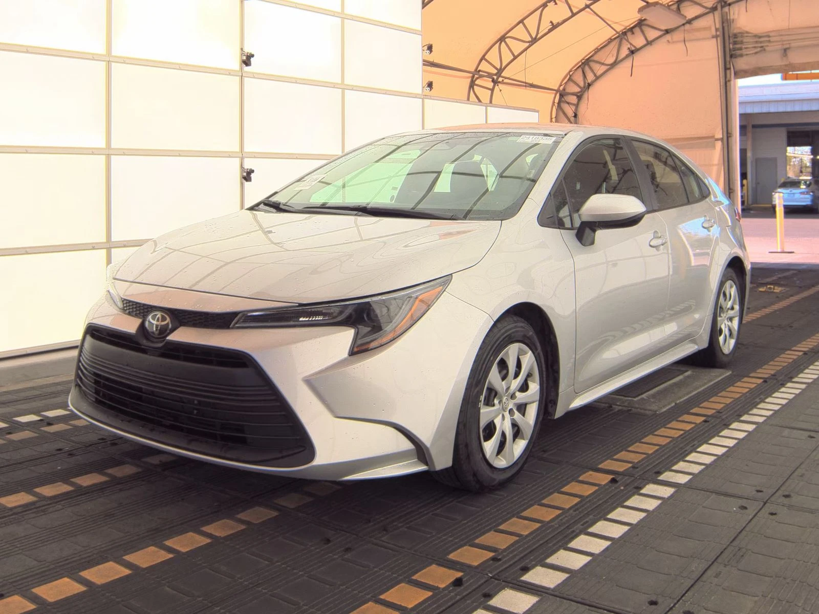 Toyota Corolla LE , снимка 1