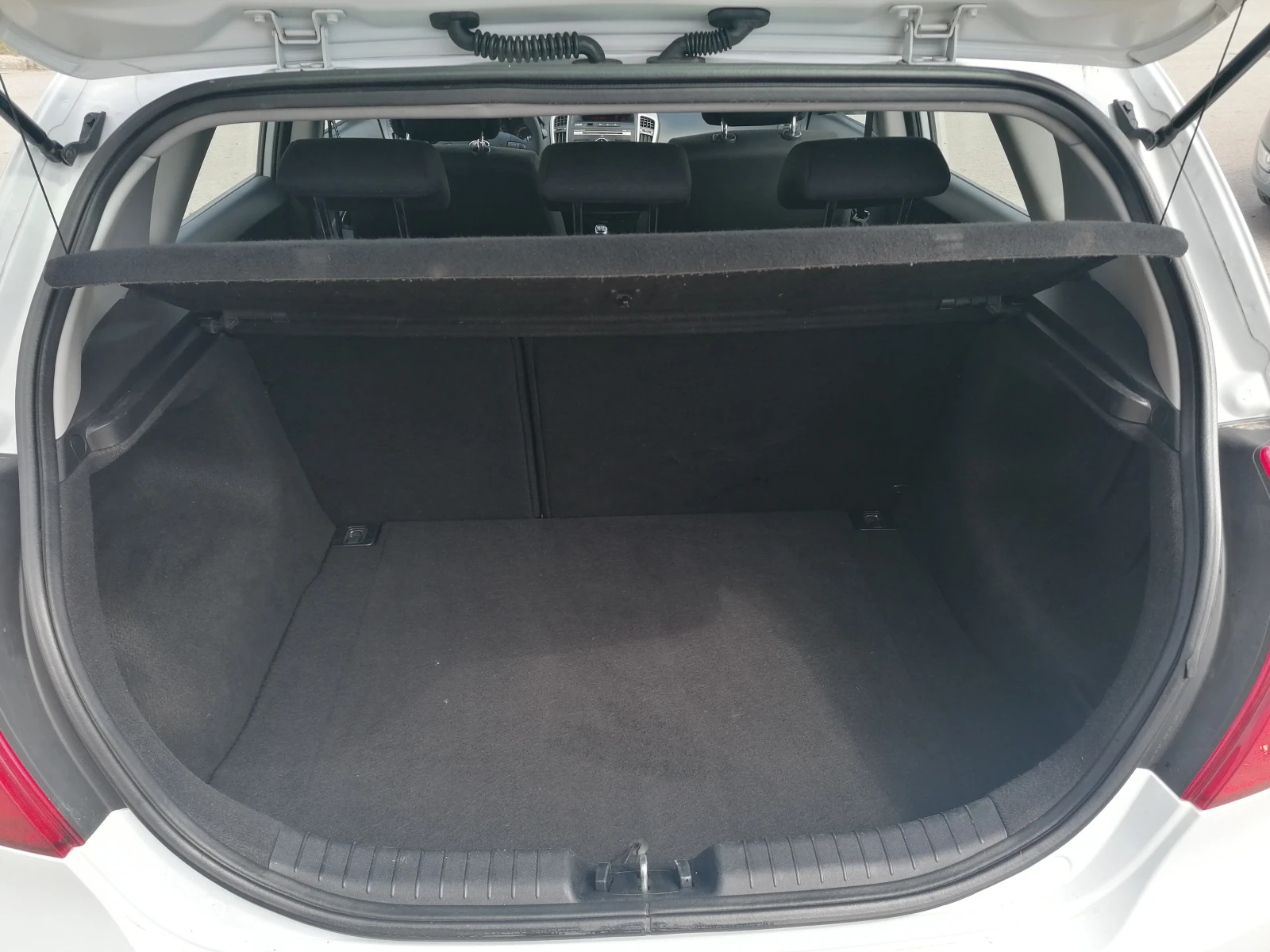 Kia Ceed 1.6 CRDI 6sk  | Mobile.bg   15