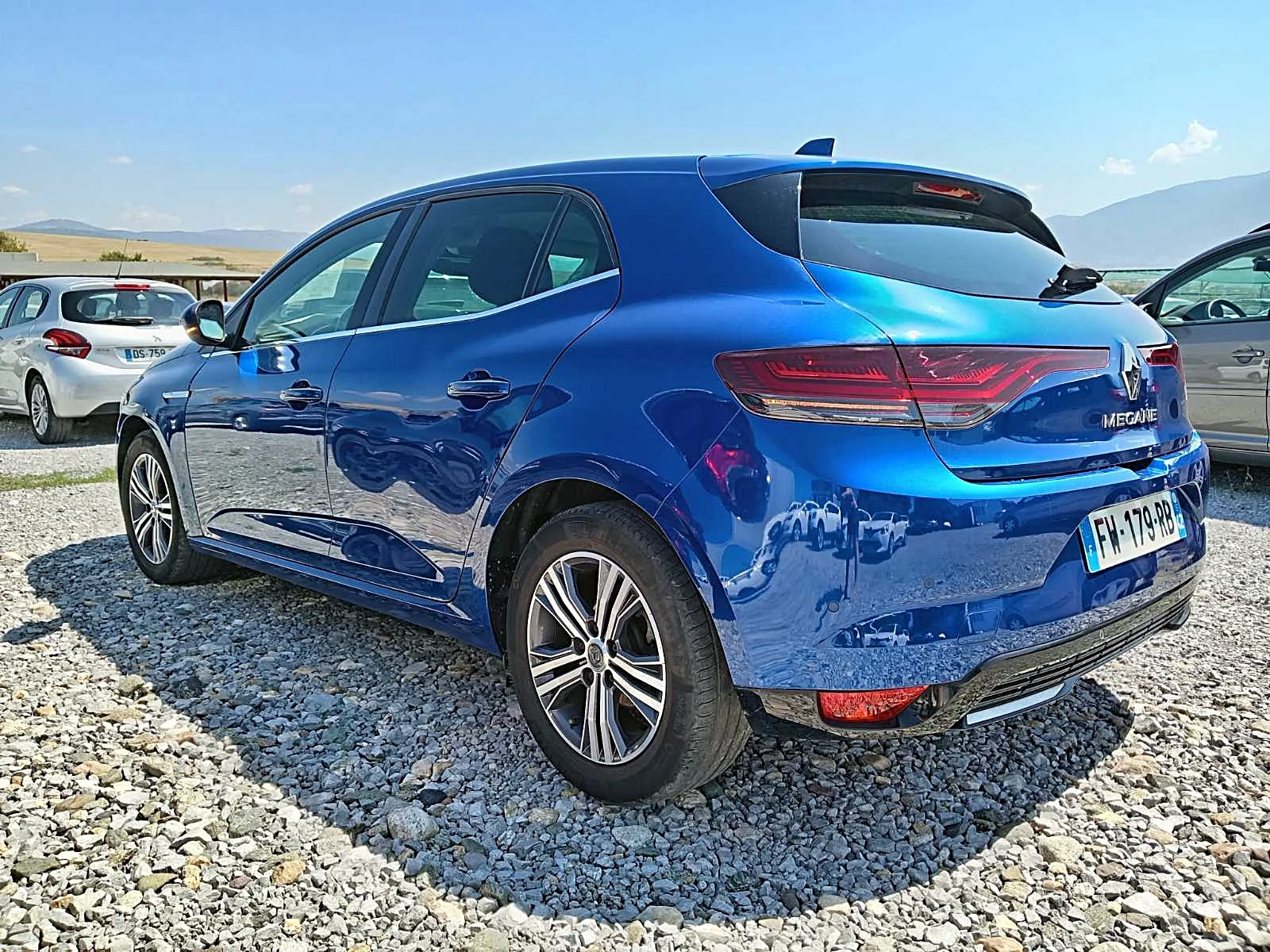 Renault Megane AUTOMATIC - изображение 6