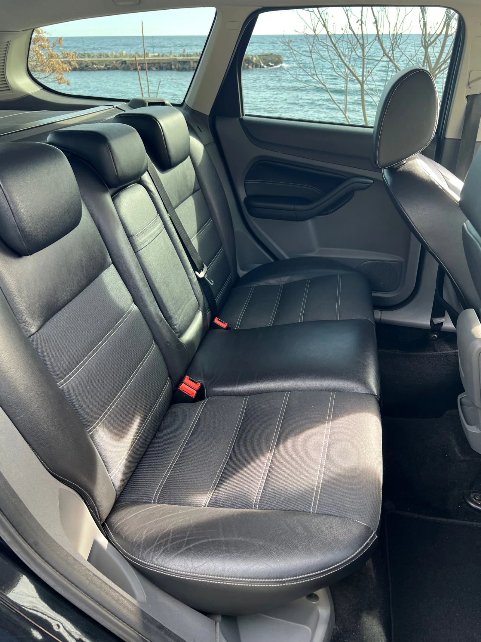 Ford Focus 1.6 TDCI - изображение 7