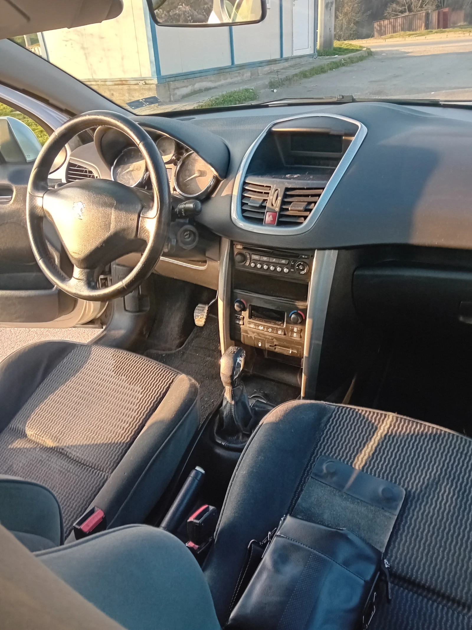 Peugeot 207  - изображение 9