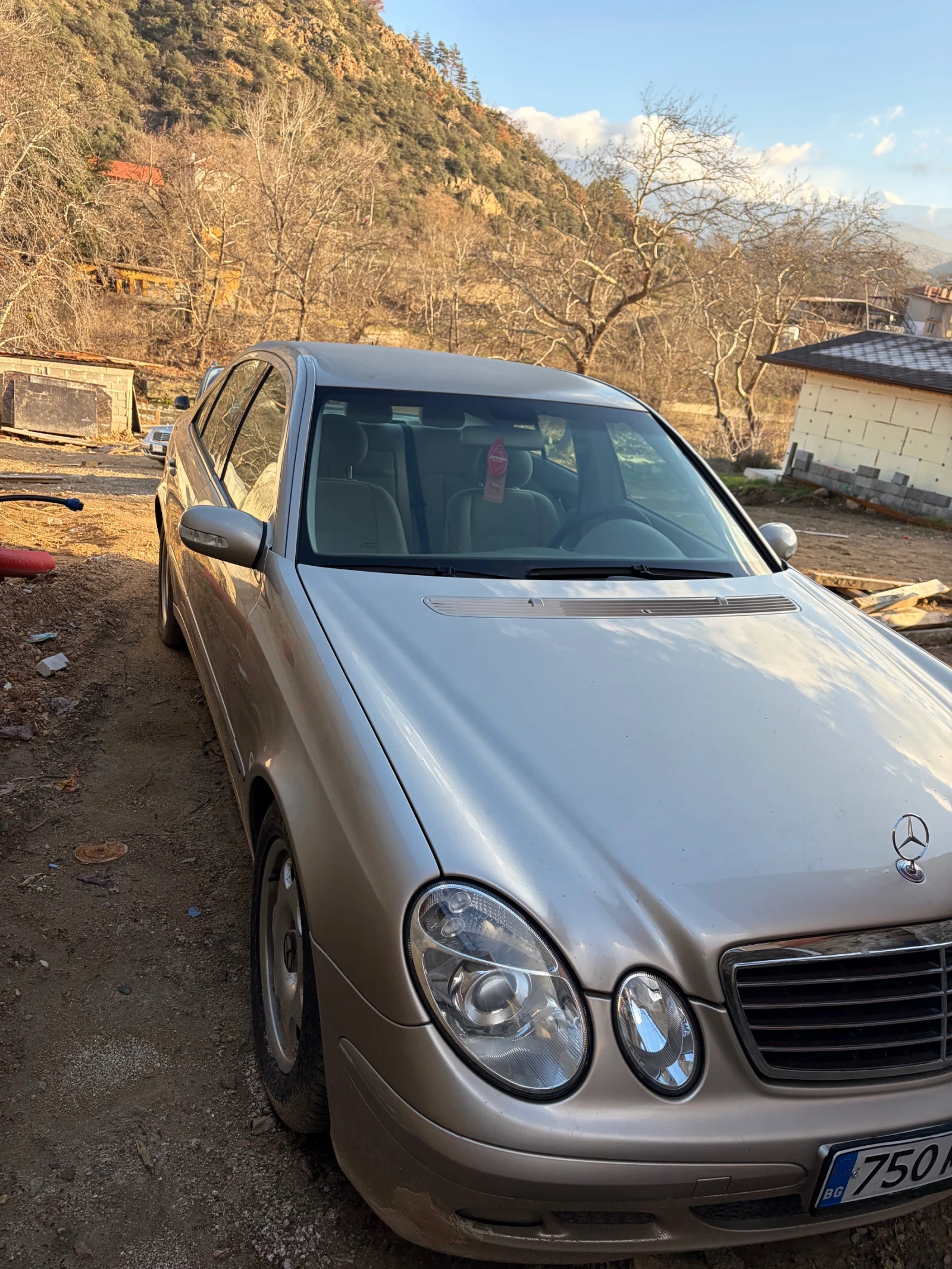 Mercedes-Benz E 270 | Mobile.bg � ����������� 2
