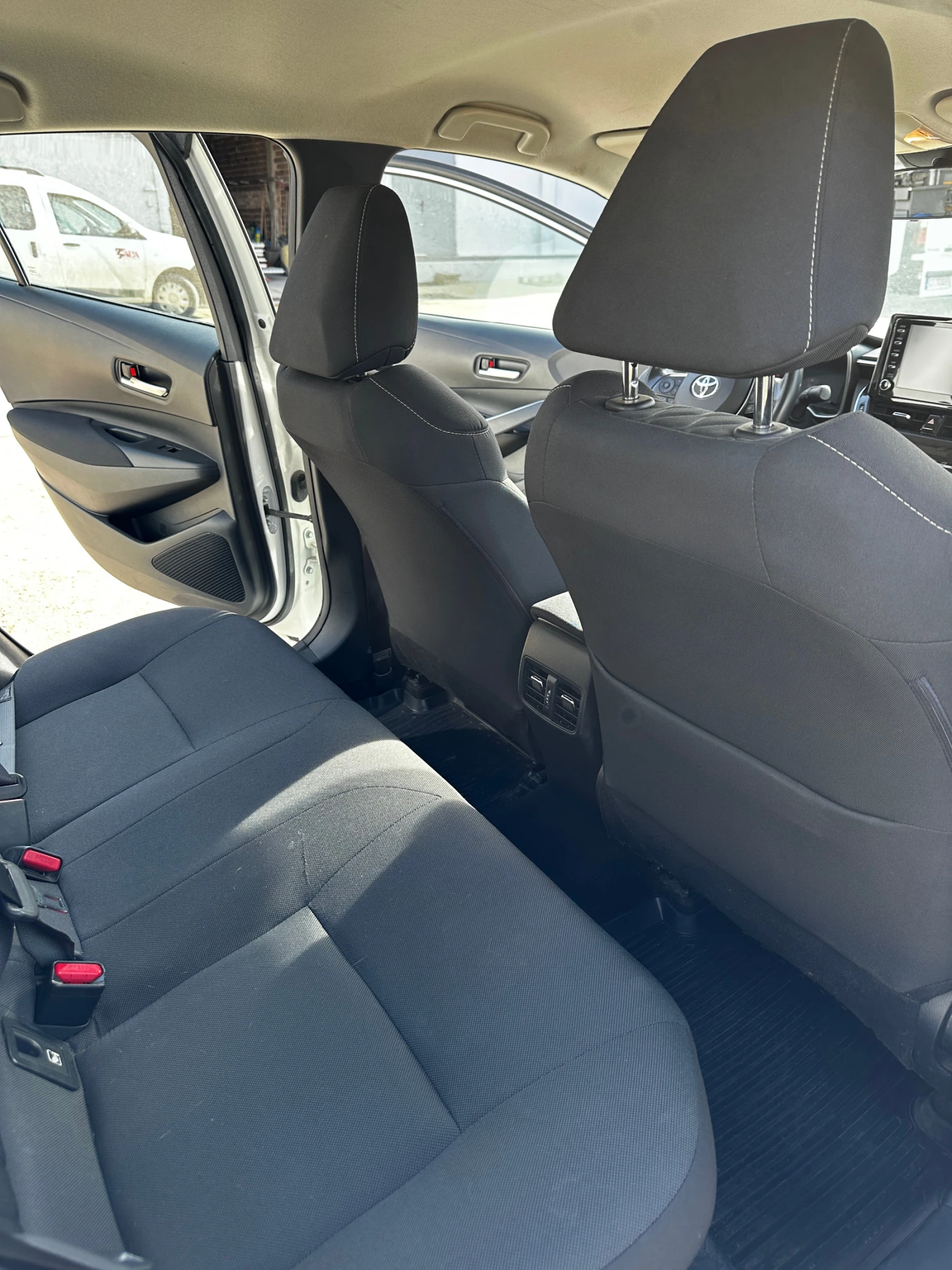 Toyota Corolla | Mobile.bg � ����������� 9