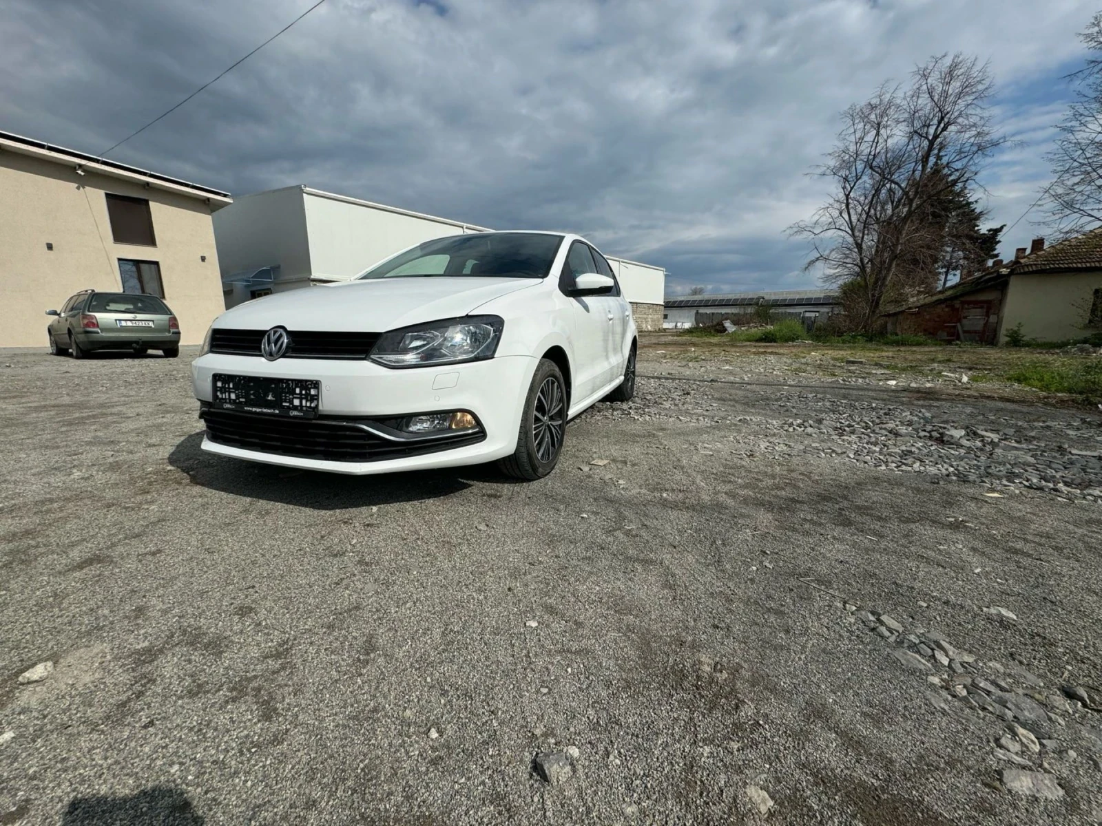 VW Polo 1.0 ALLSTAR, снимка 6 - Автомобили и джипове - 54796927