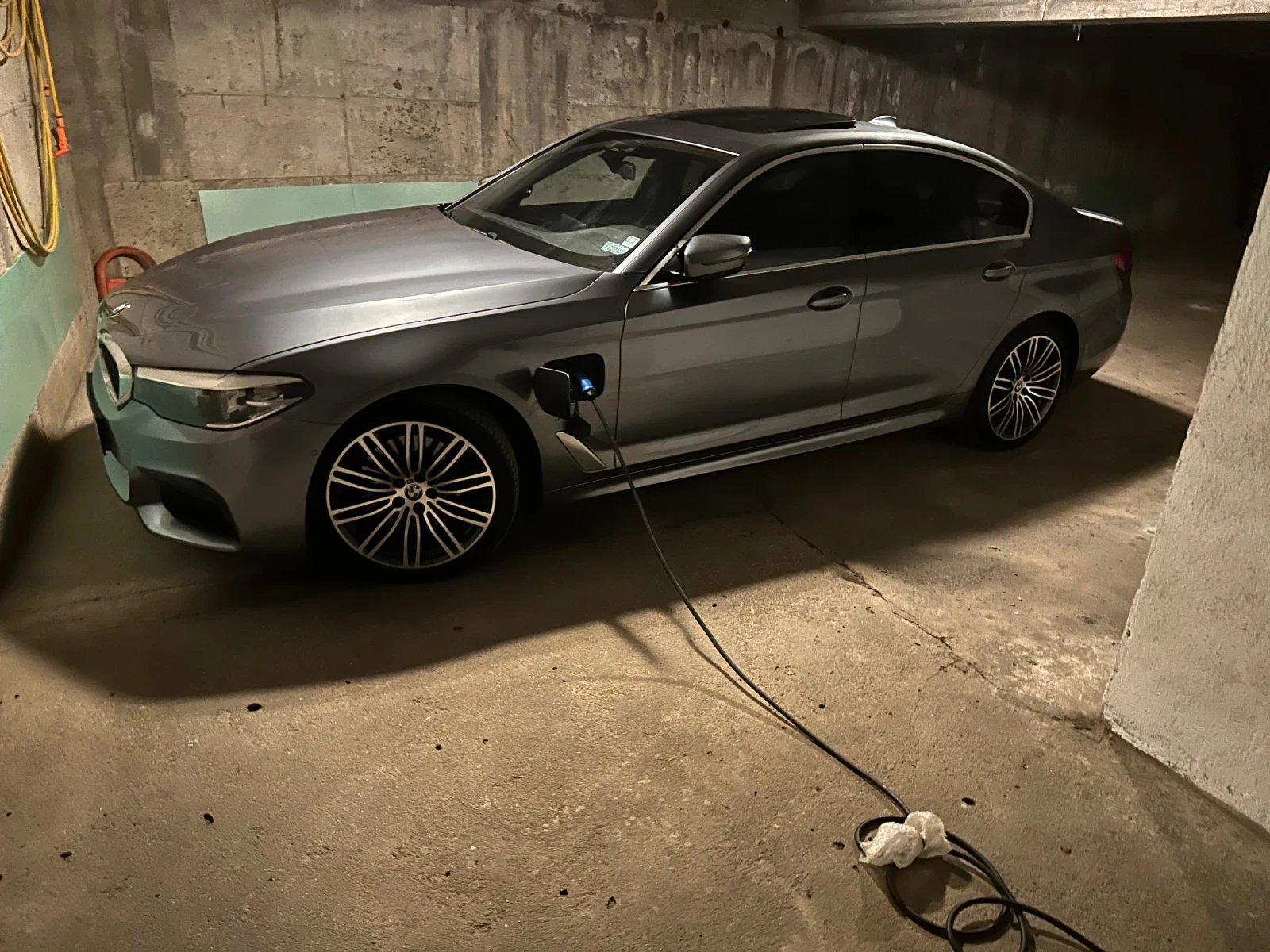 BMW 530E, снимка 5 - Автомобили и джипове - 54151033