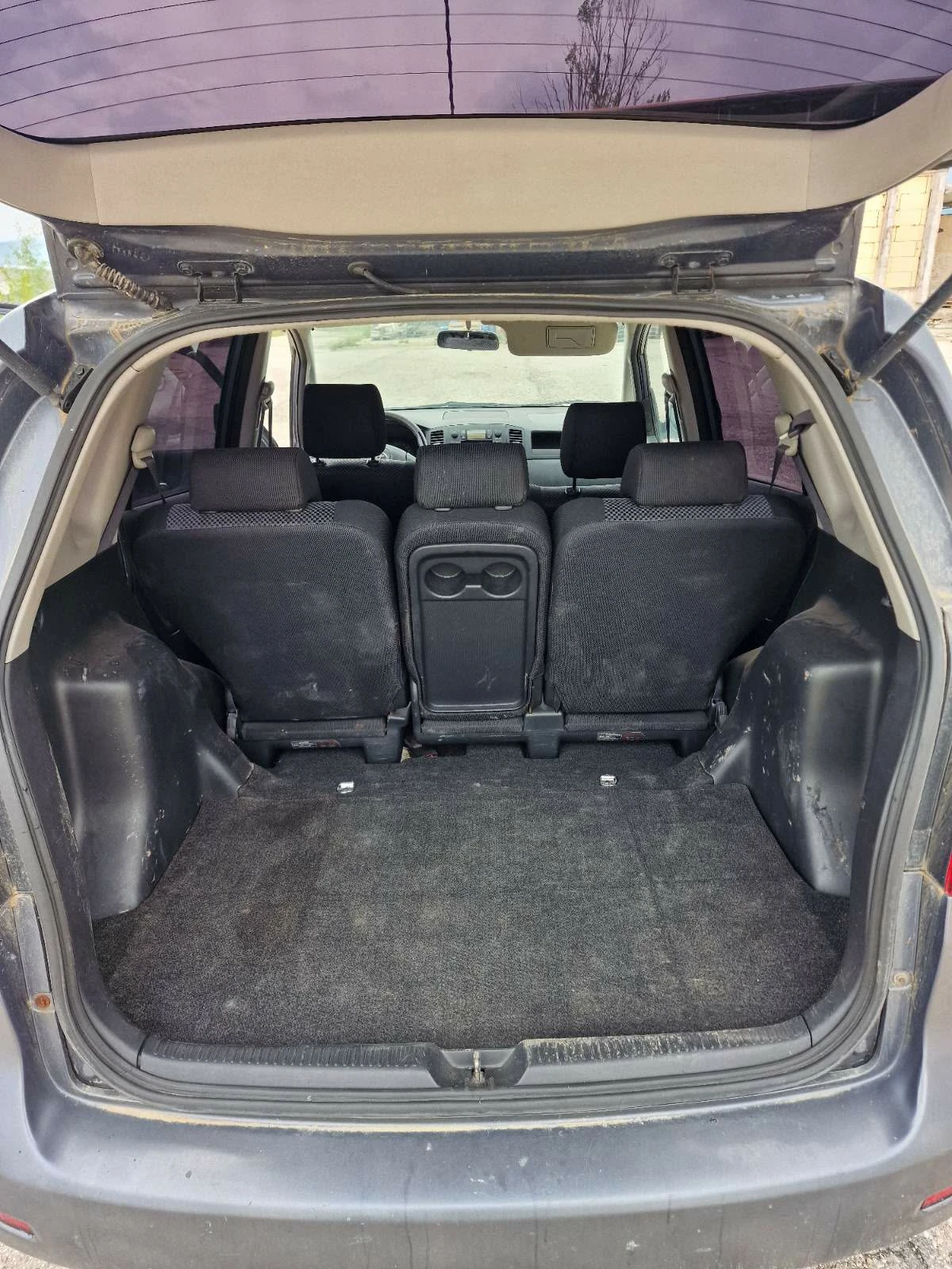 Toyota Corolla verso 2.0 TDI | Mobile.bg � ����������� 10