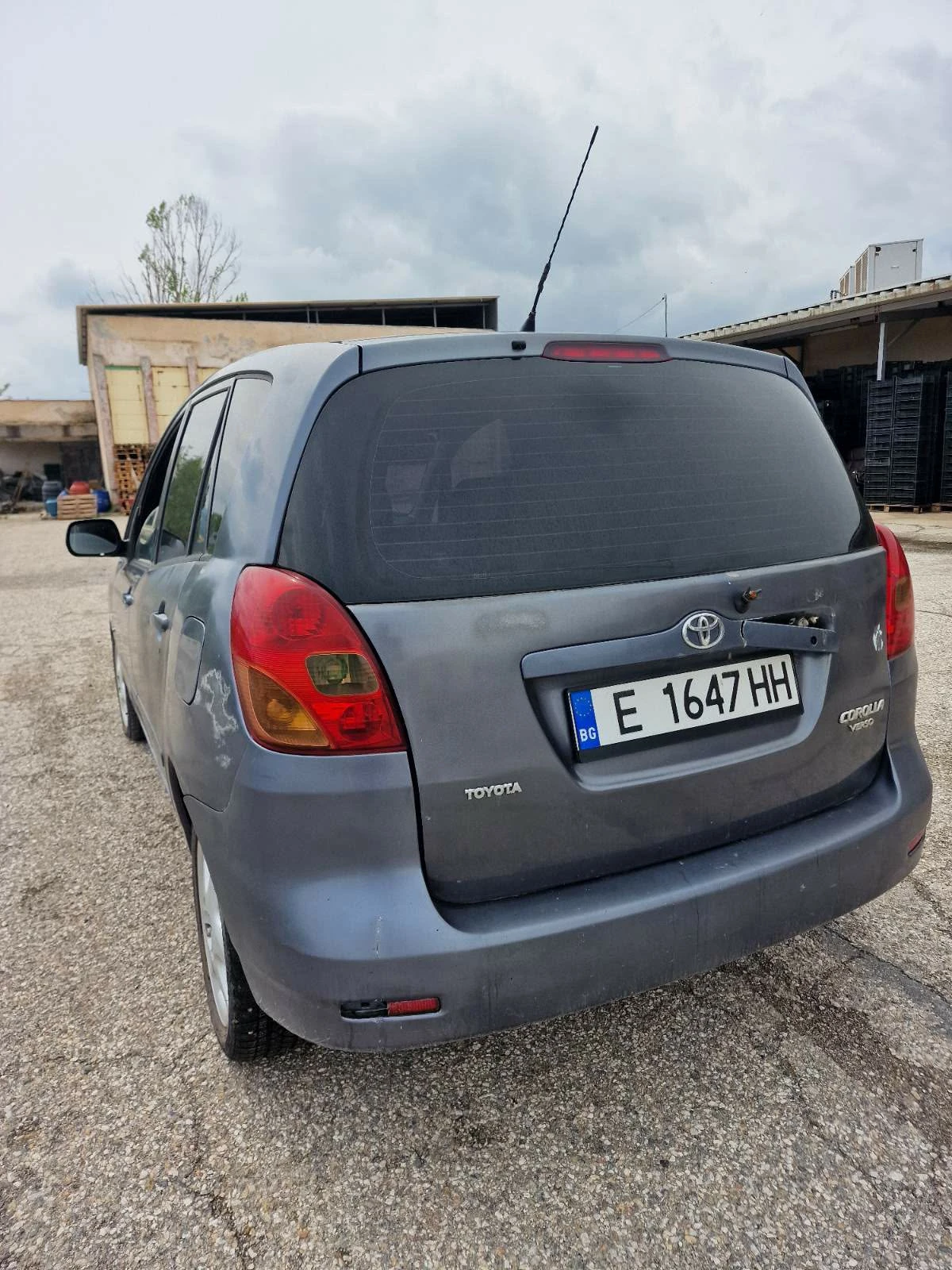 Toyota Corolla verso 2.0 TDI | Mobile.bg � ����������� 4