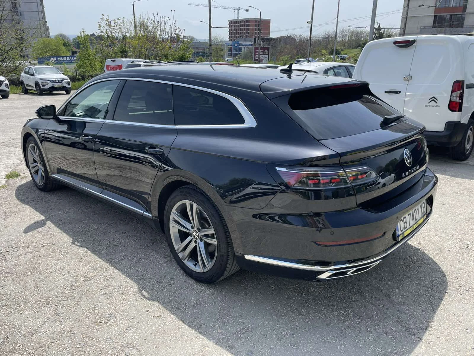 VW Arteon R-LINE, снимка 4 - Автомобили и джипове - 54515378
