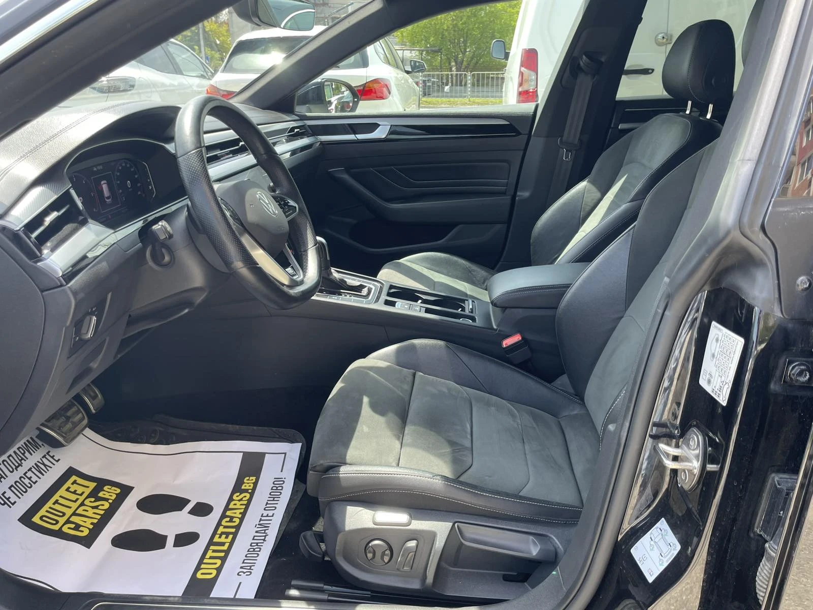 VW Arteon R-LINE, снимка 5 - Автомобили и джипове - 54515378