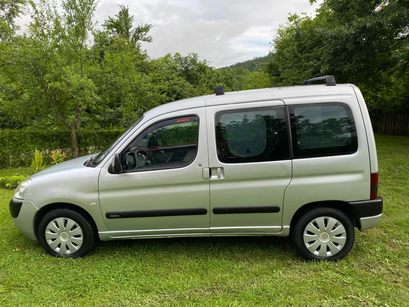 Citroen Berlingo 2.0 HDI 90ps, снимка 8 - Автомобили и джипове - 54855654