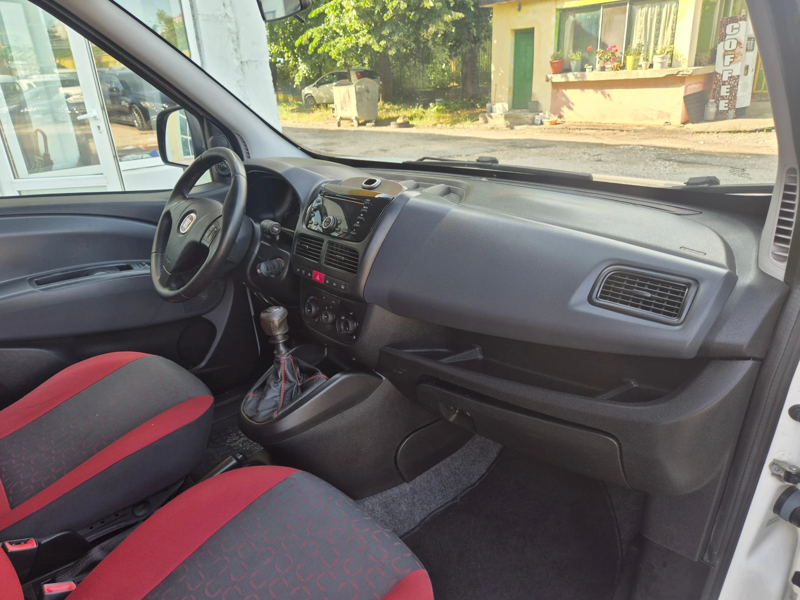 Fiat Doblo 1.6JTD 105КС ITALY TOP, снимка 15 - Автомобили и джипове - 54857676