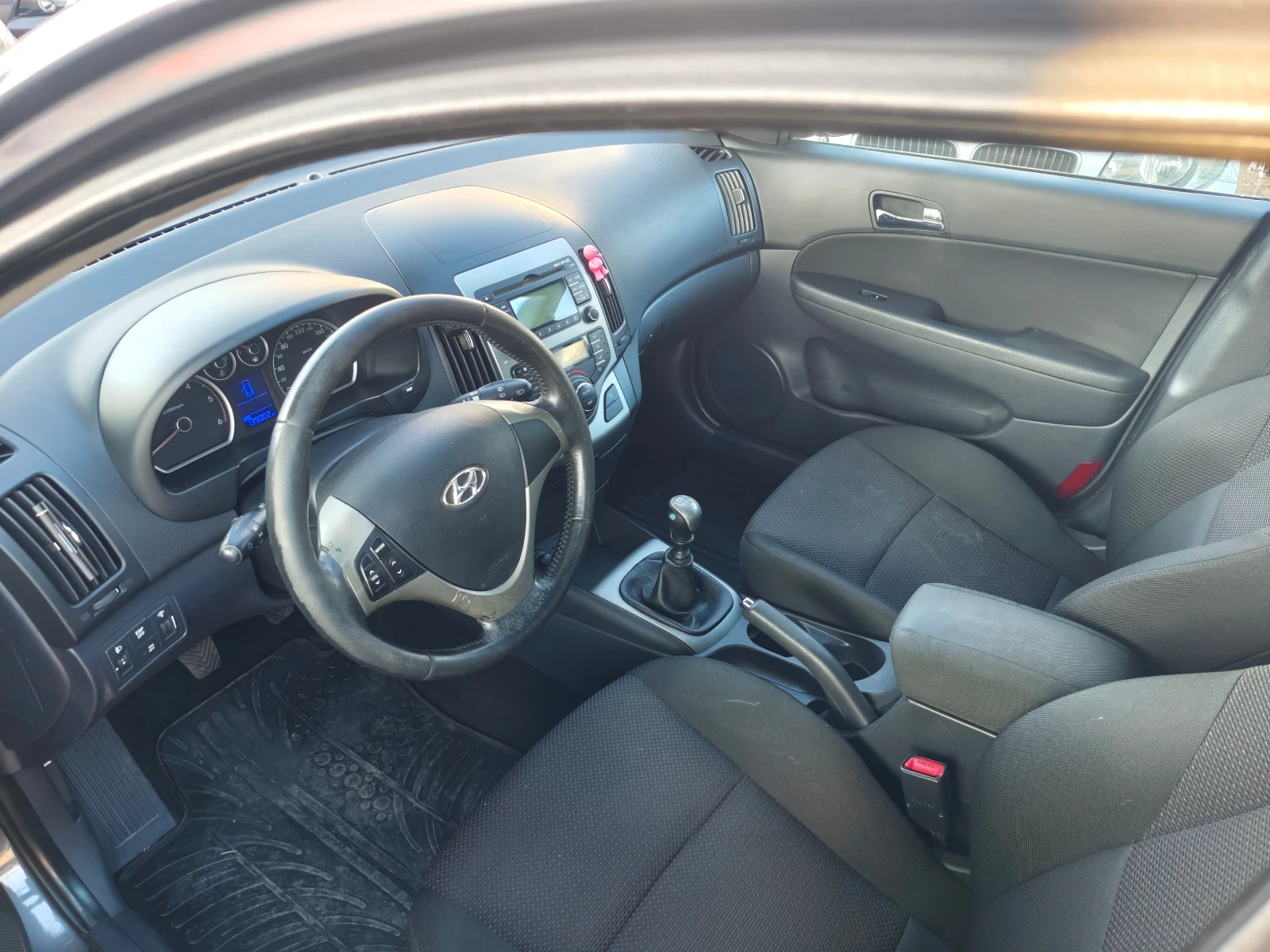 Hyundai I30, снимка 10 - Автомобили и джипове - 55241391