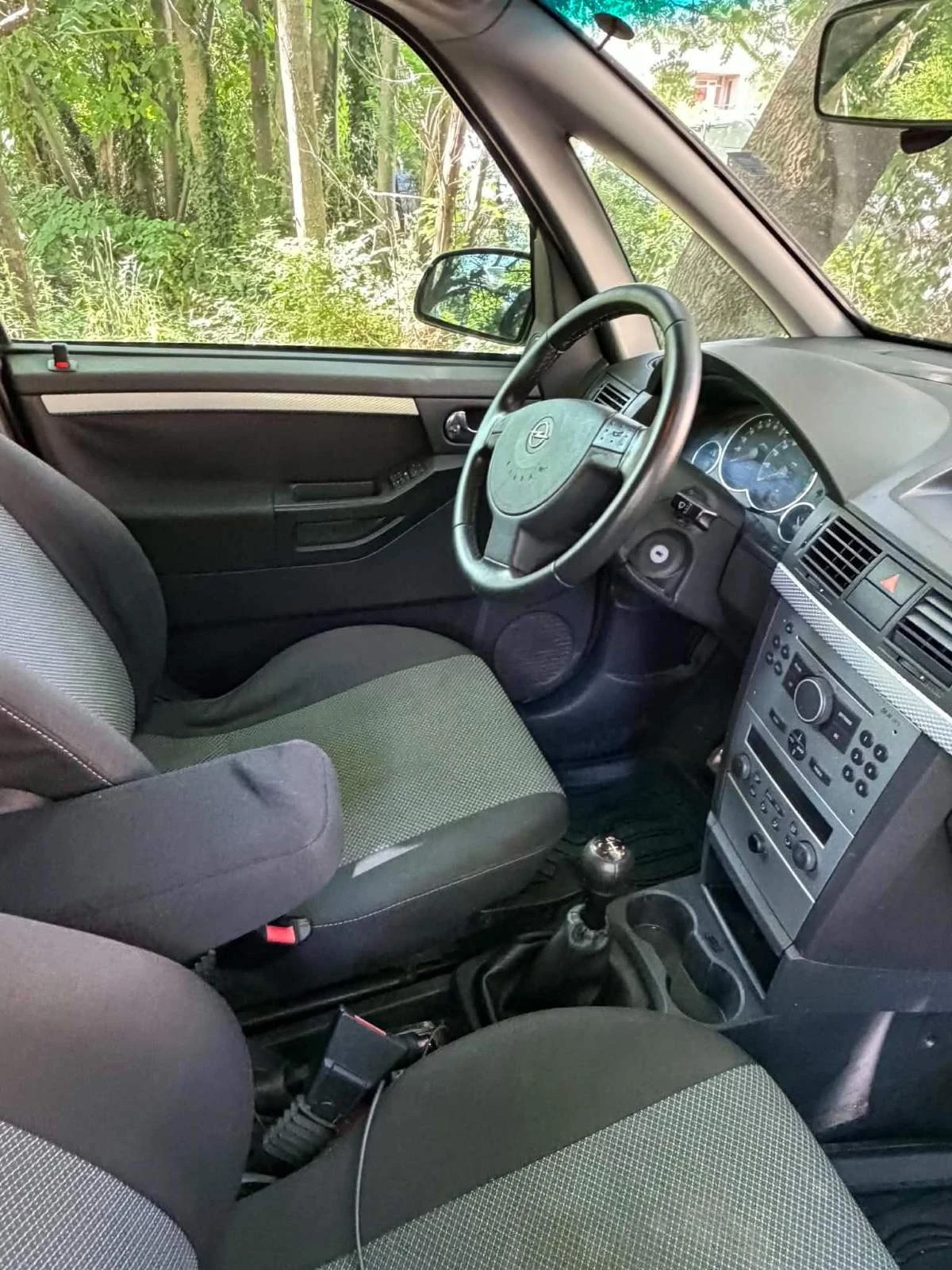 Opel Meriva 1.6 , снимка 9 - Автомобили и джипове - 55266038