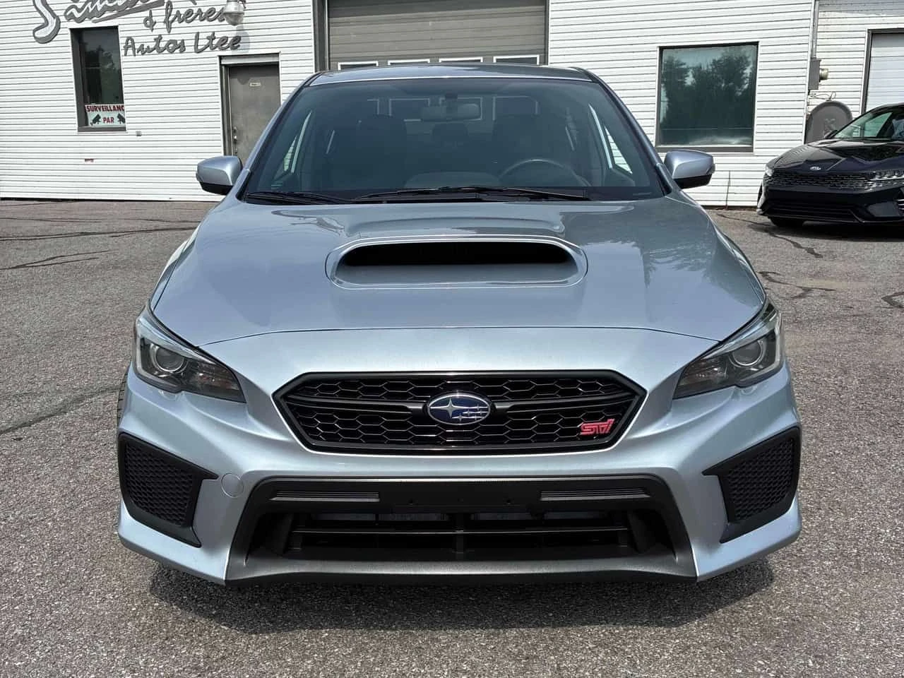 Subaru WRX  STI / CAMERA / CARFAX / АВТОКРЕДИТ, снимка 6 - Автомобили и джипове - 55595000