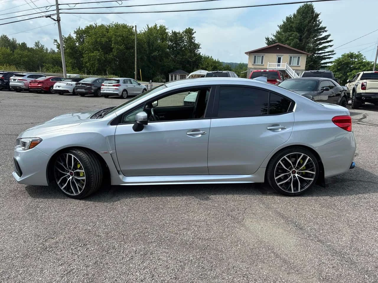 Subaru WRX  STI / CAMERA / CARFAX / АВТОКРЕДИТ, снимка 2 - Автомобили и джипове - 55595000