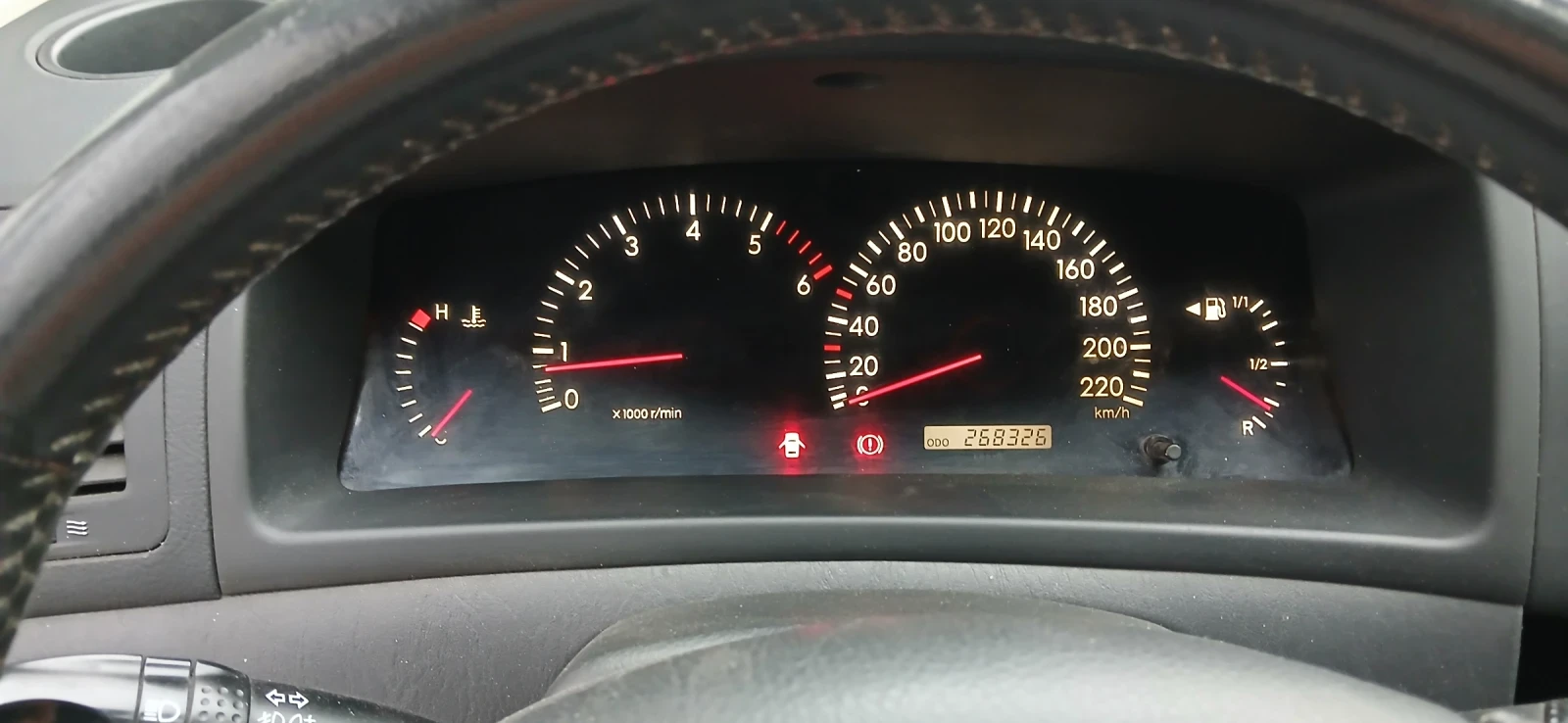 Toyota Verso, снимка 6 - Автомобили и джипове - 55808525