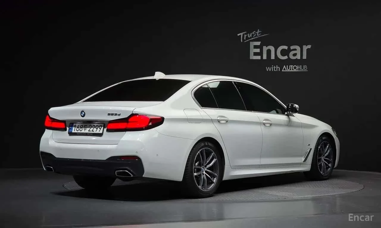 BMW 523 d M Sport | АВТОФИНАНСИРАНЕ | ЦЕНА ДО БЪЛГАРИЯ, снимка 2 - Автомобили и джипове - 56167333