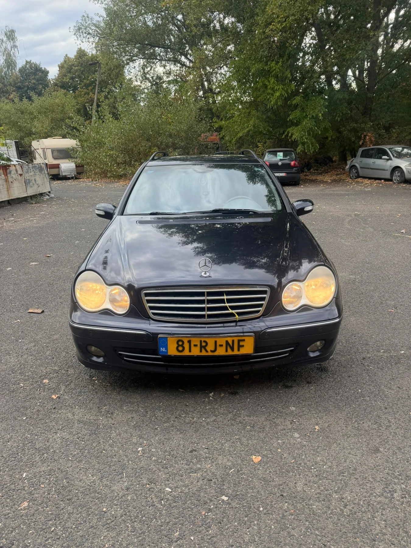 Mercedes-Benz 220 2.2D, снимка 13 - Автомобили и джипове - 56185561