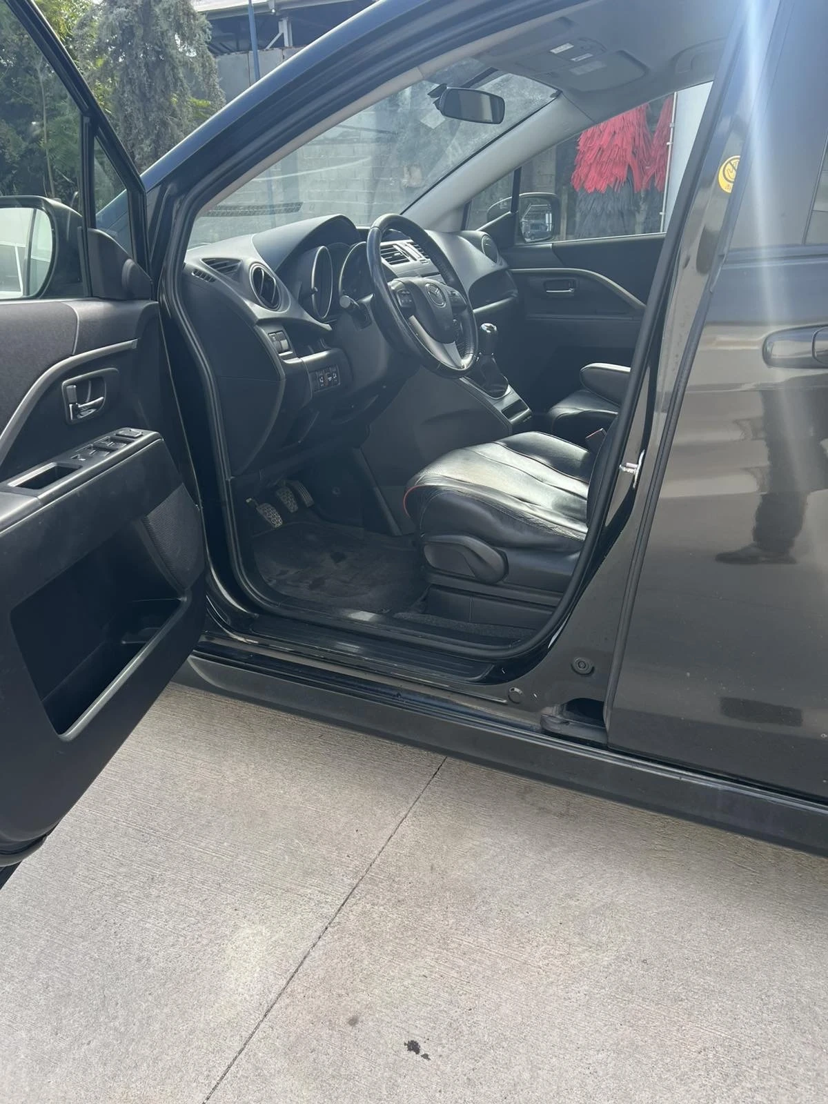 Mazda 5 1.6HDI, снимка 9 - Автомобили и джипове - 56541202