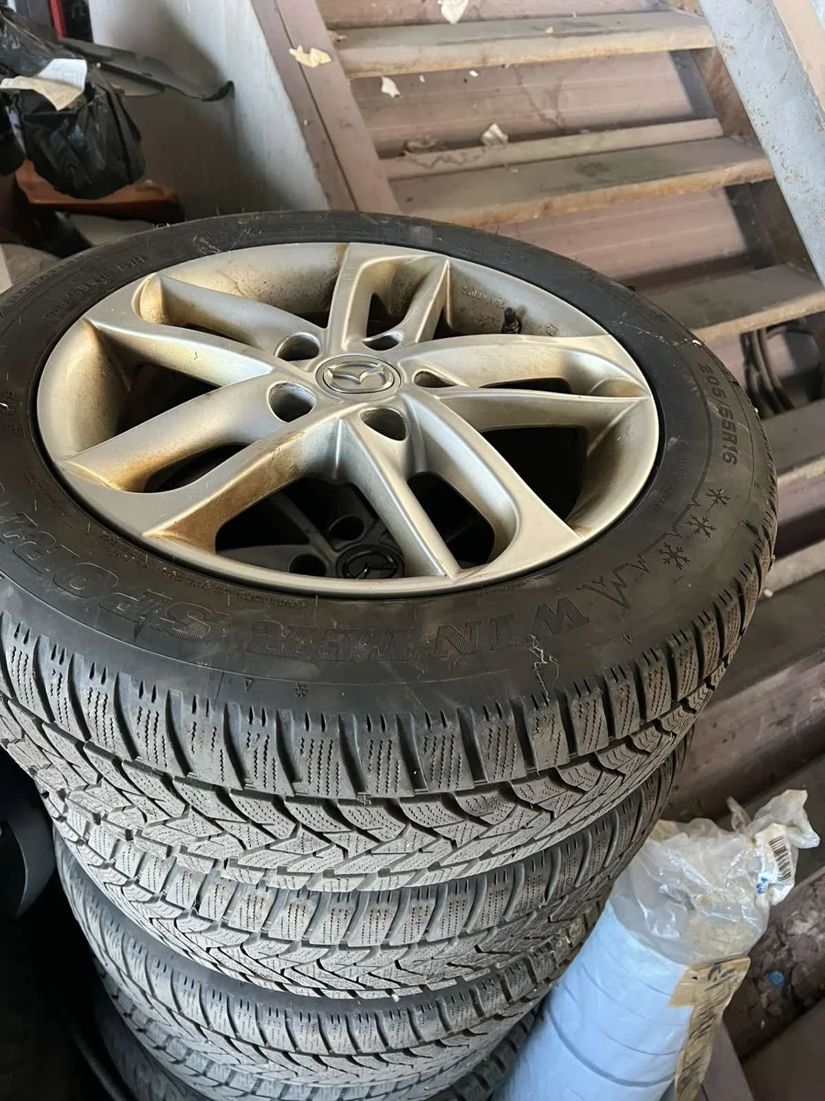 Mazda 5 1.6HDI, снимка 15 - Автомобили и джипове - 56541202