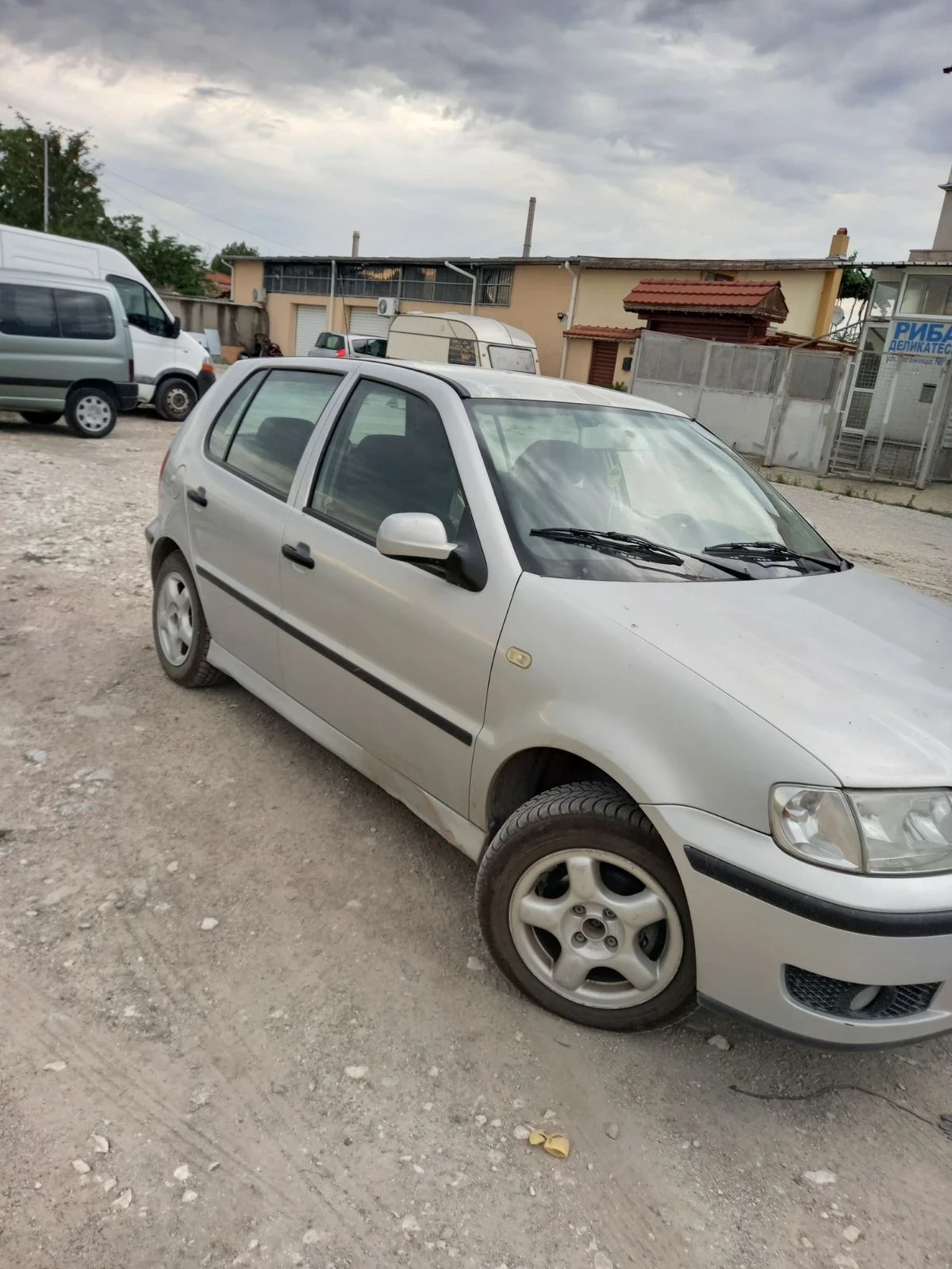 VW Polo Бензин Газ, снимка 5 - Автомобили и джипове - 56583755