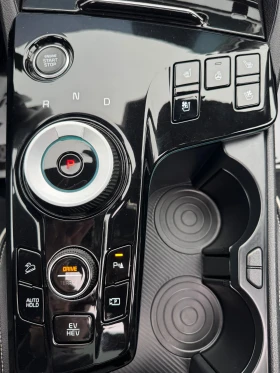 Kia Sportage GT-Line/4x4/Plug in hybrid/265кс./* 56000км.* , снимка 10