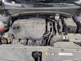 Kia Sportage X LINE 4D UTILITY AWD/CARFAX/2 ключа/Подгрев/Нави, снимка 16