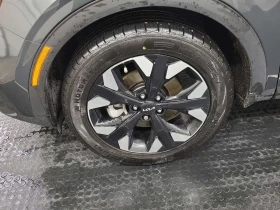 Kia Sportage X LINE 4D UTILITY AWD/CARFAX/2 ключа/Подгрев/Нави, снимка 17
