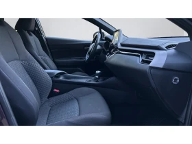Toyota C-HR Месечна вноска от 720 лв. - 49990 лв. - 25330561 6