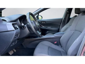 Toyota C-HR Месечна вноска от 720 лв. - 49990 лв. - 25330561 12