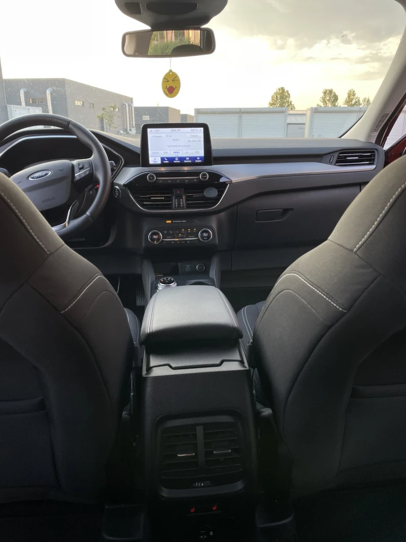 Ford Kuga 1.5 TDCI СПЕШНО , снимка 12 - Автомобили и джипове - 52498325