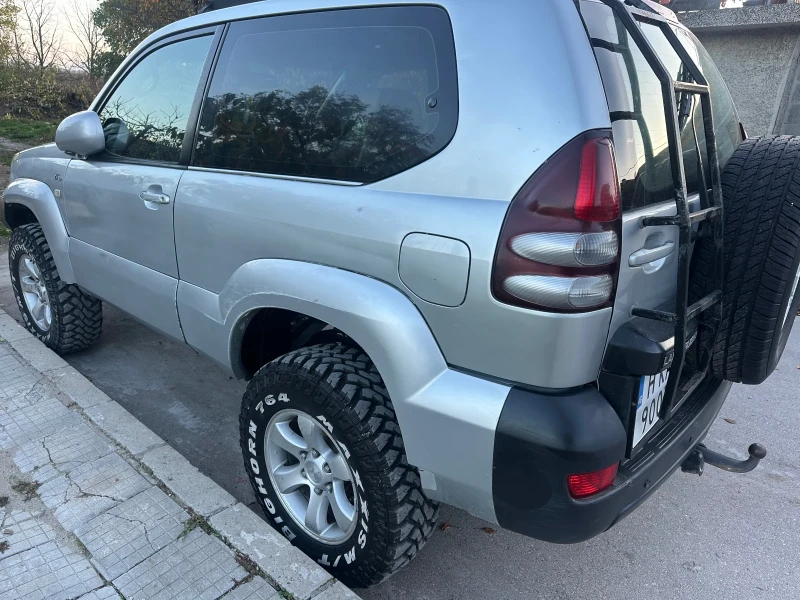 Toyota Land cruiser 3.0 D4D-163 k.s. TOP, снимка 5 - Автомобили и джипове - 52283822