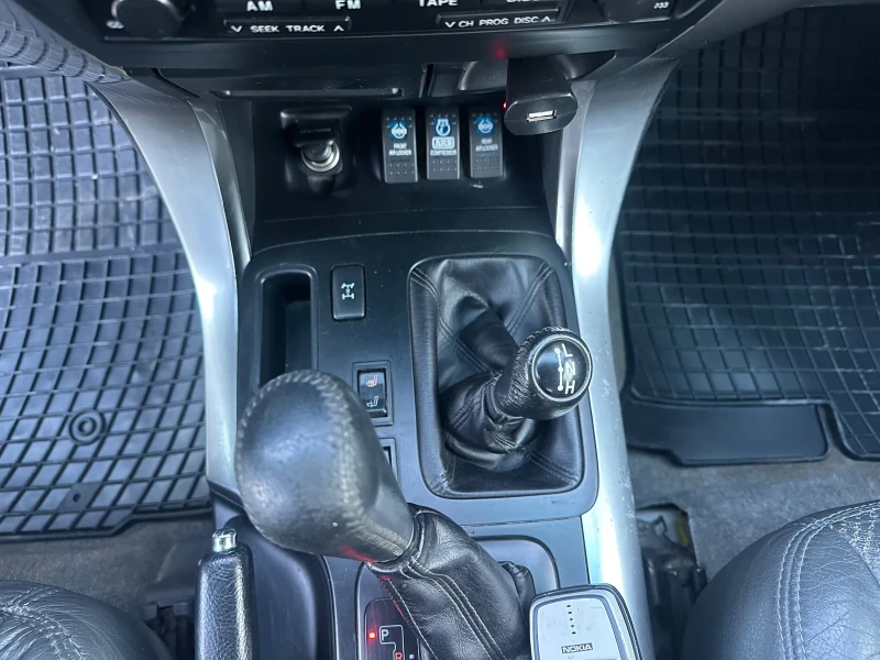 Toyota Land cruiser 3.0 D4D-163 k.s. TOP, снимка 14 - Автомобили и джипове - 52283822
