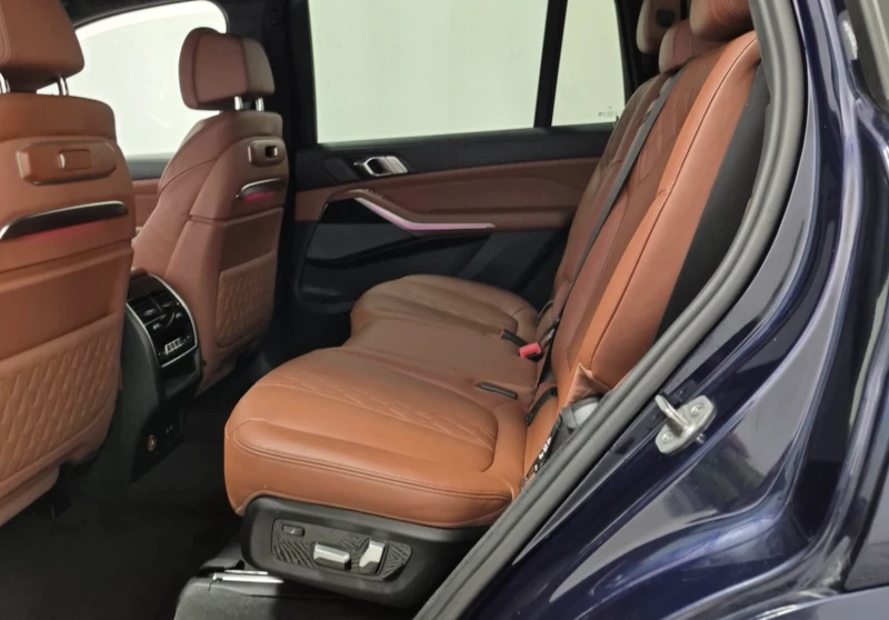 BMW X7 XDRIVE40I, снимка 15 - Автомобили и джипове - 52749491