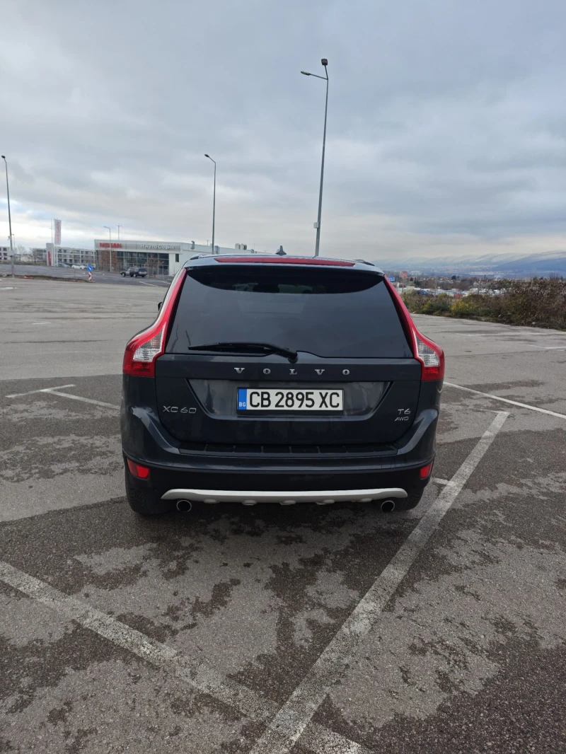 Volvo XC60 T6 304 к.с, снимка 4 - Автомобили и джипове - 52905211