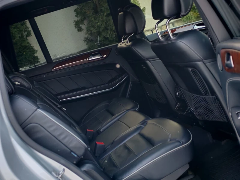 Mercedes-Benz GL 550 5.5I V8 BI-TURBO(435)* AMG-LINE* , снимка 15 - Автомобили и джипове - 53143053