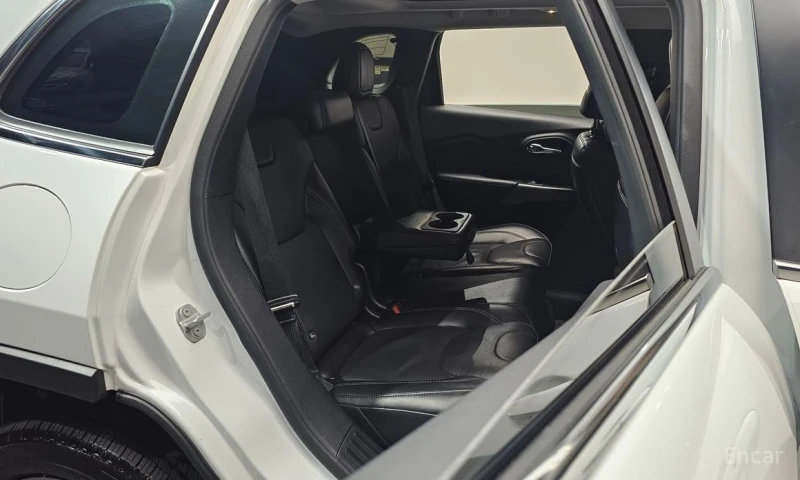 Jeep Grand cherokee, снимка 12 - Автомобили и джипове - 53368474