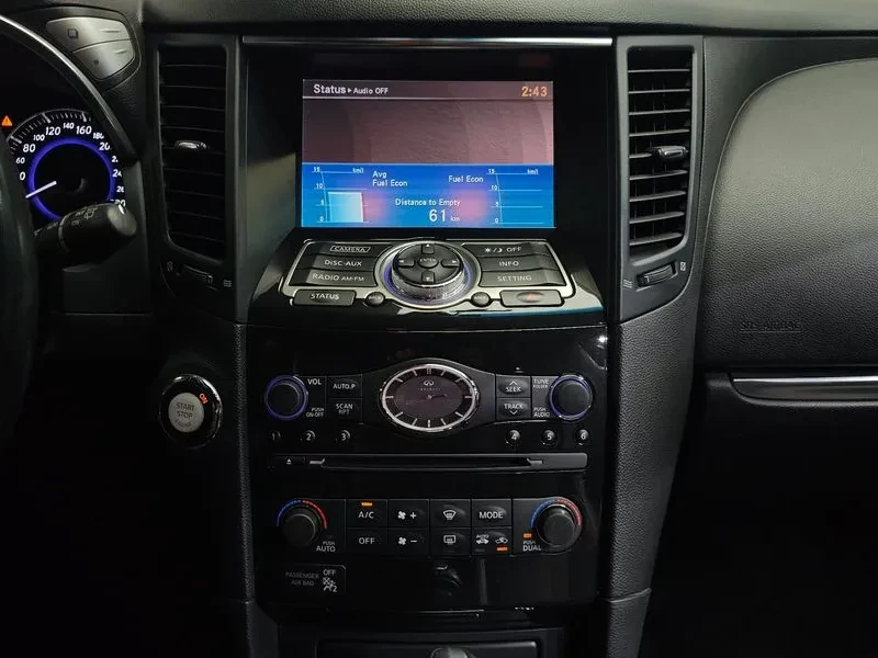 Infiniti QX70 3.7 AWD, снимка 14 - Автомобили и джипове - 55926165