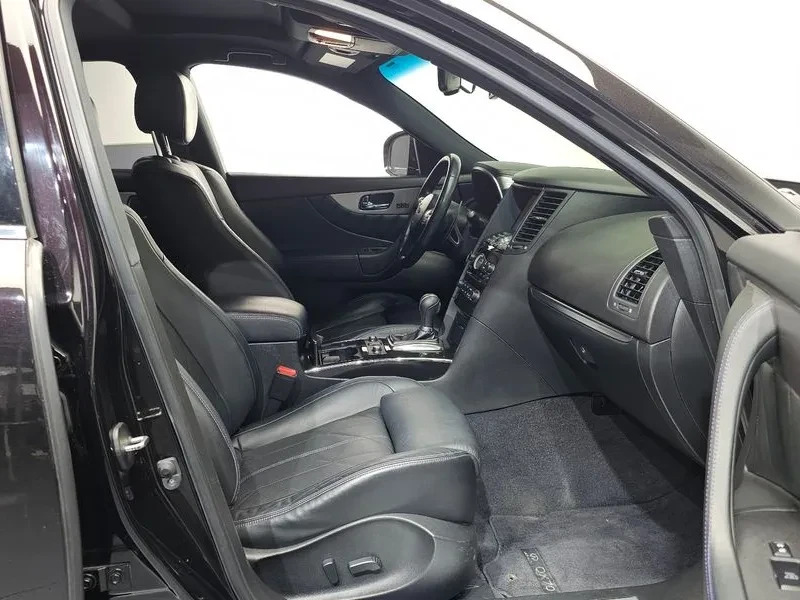 Infiniti QX70 3.7 AWD, снимка 11 - Автомобили и джипове - 55926165