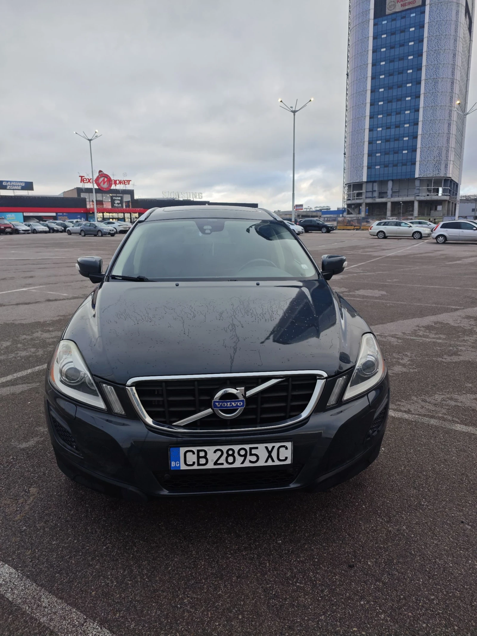 Volvo XC60 T6 304 к.с, снимка 1