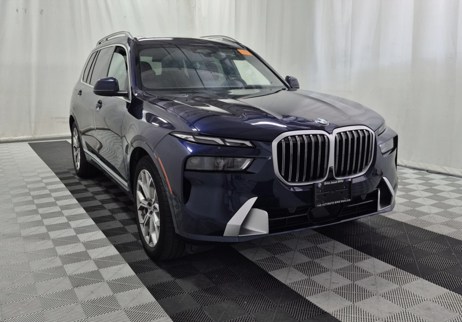 BMW X7 XDRIVE40I - изображение 2