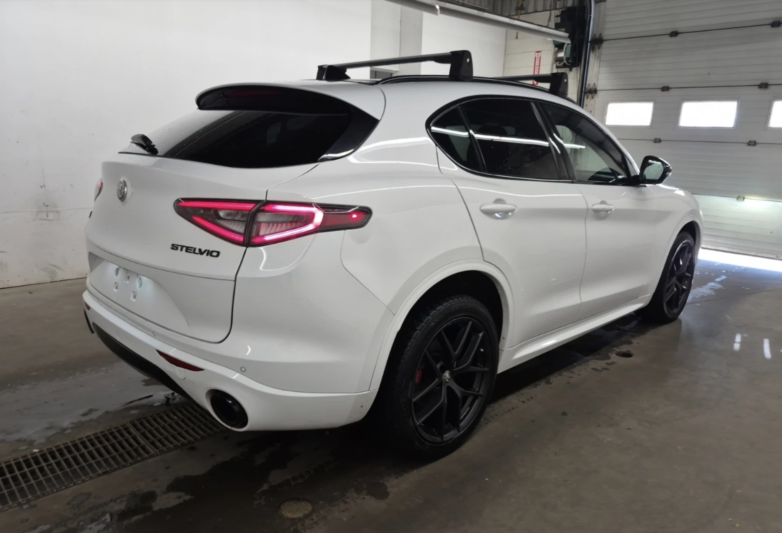 Alfa Romeo Stelvio TI SPORT  | Mobile.bg   3
