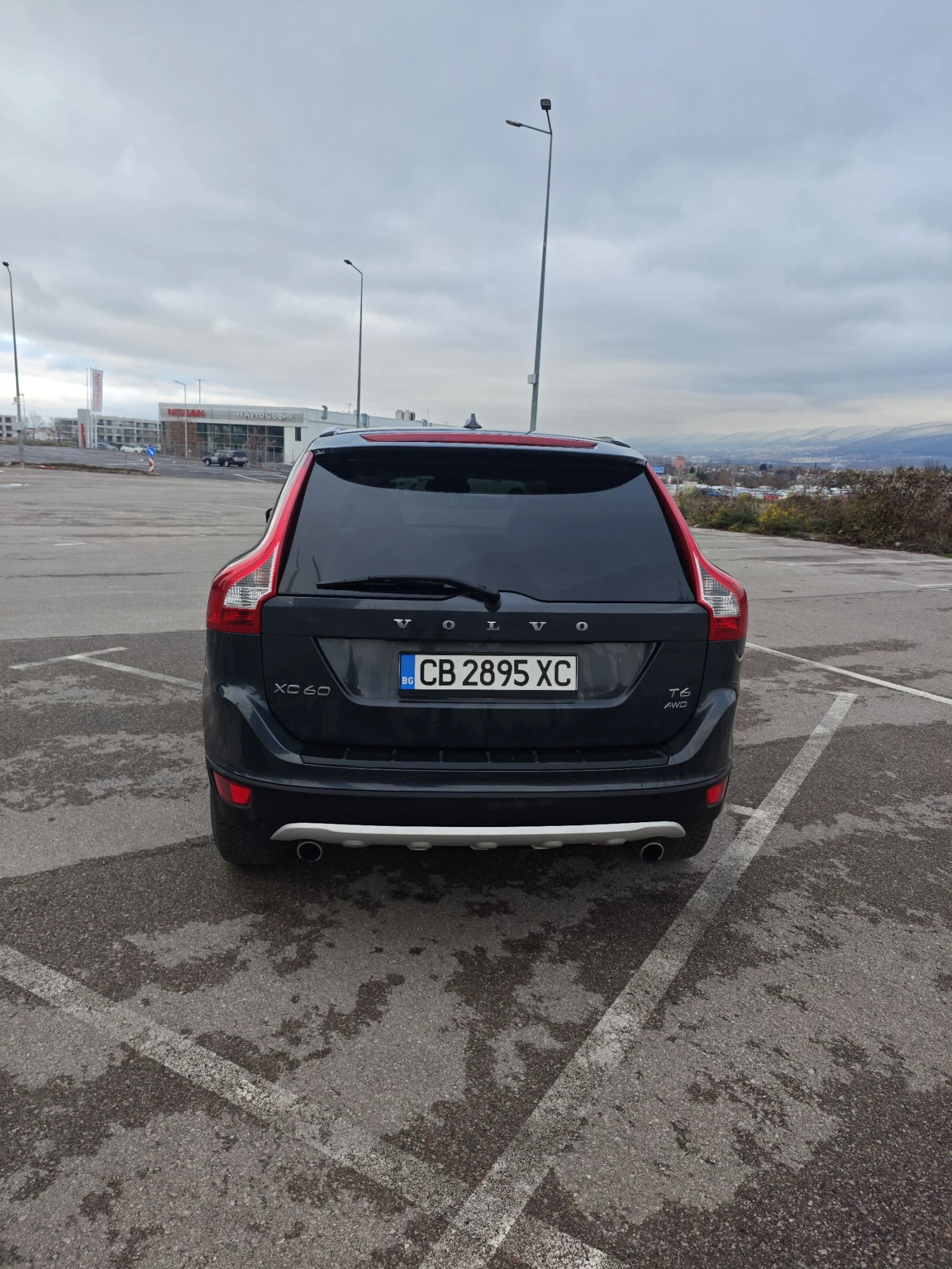 Volvo XC60 T6 304 к.с - изображение 4