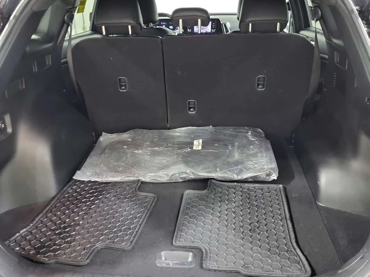 Kia Sportage X LINE 4D UTILITY AWD/CARFAX/2 ключа/Подгрев/Нави, снимка 14 - Автомобили и джипове - 53832056