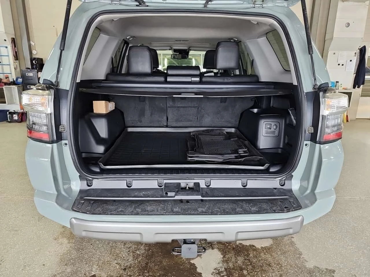 Toyota 4runner 360 КАМЕРИ| ПАНОРАМА| ПОДГРЕВИ| ДИСТРОНИК , снимка 13 - Автомобили и джипове - 53845104