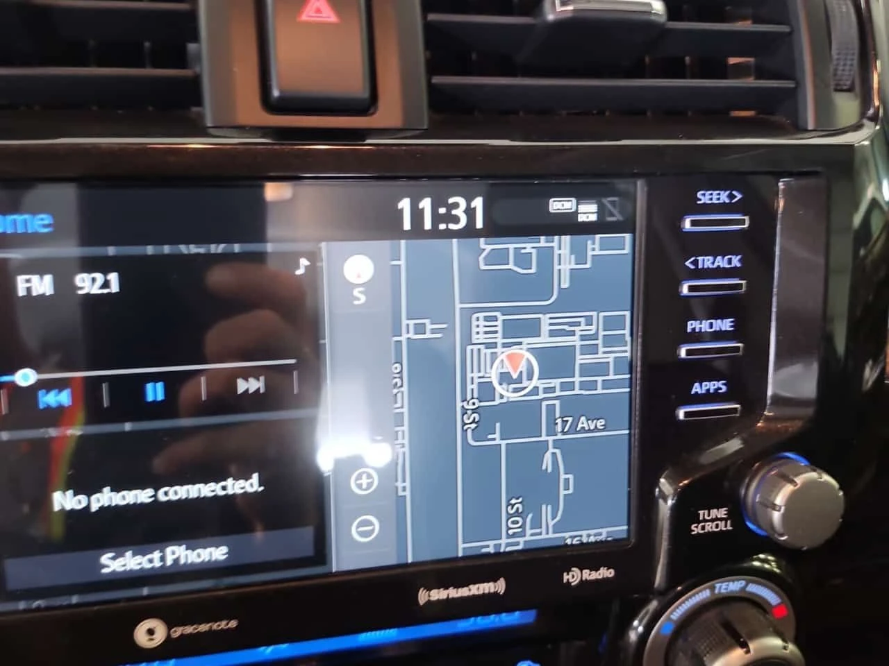 Toyota 4runner 360 КАМЕРИ| ПАНОРАМА| ПОДГРЕВИ| ДИСТРОНИК , снимка 10 - Автомобили и джипове - 53845104