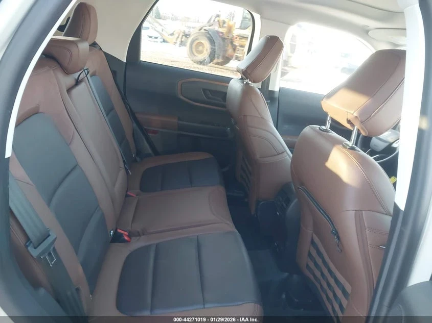 Ford Bronco SPORT BADLANDS | ЦЕНА ДО БЪЛГАРИЯ | , снимка 8 - Автомобили и джипове - 53904499