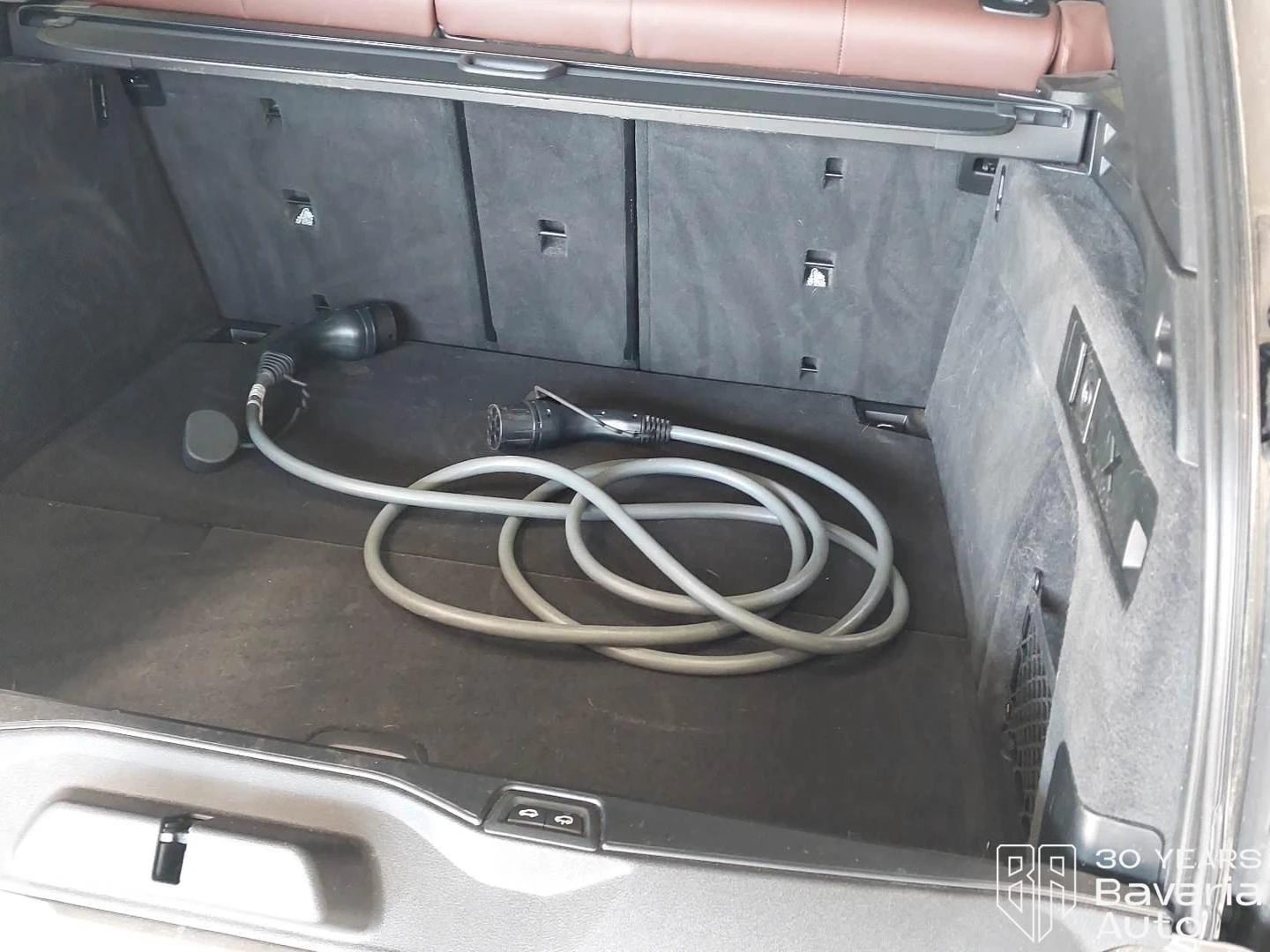 BMW X5 50e xDrive M Sport Paket Sportautomatic, снимка 10 - Автомобили и джипове - 53998744