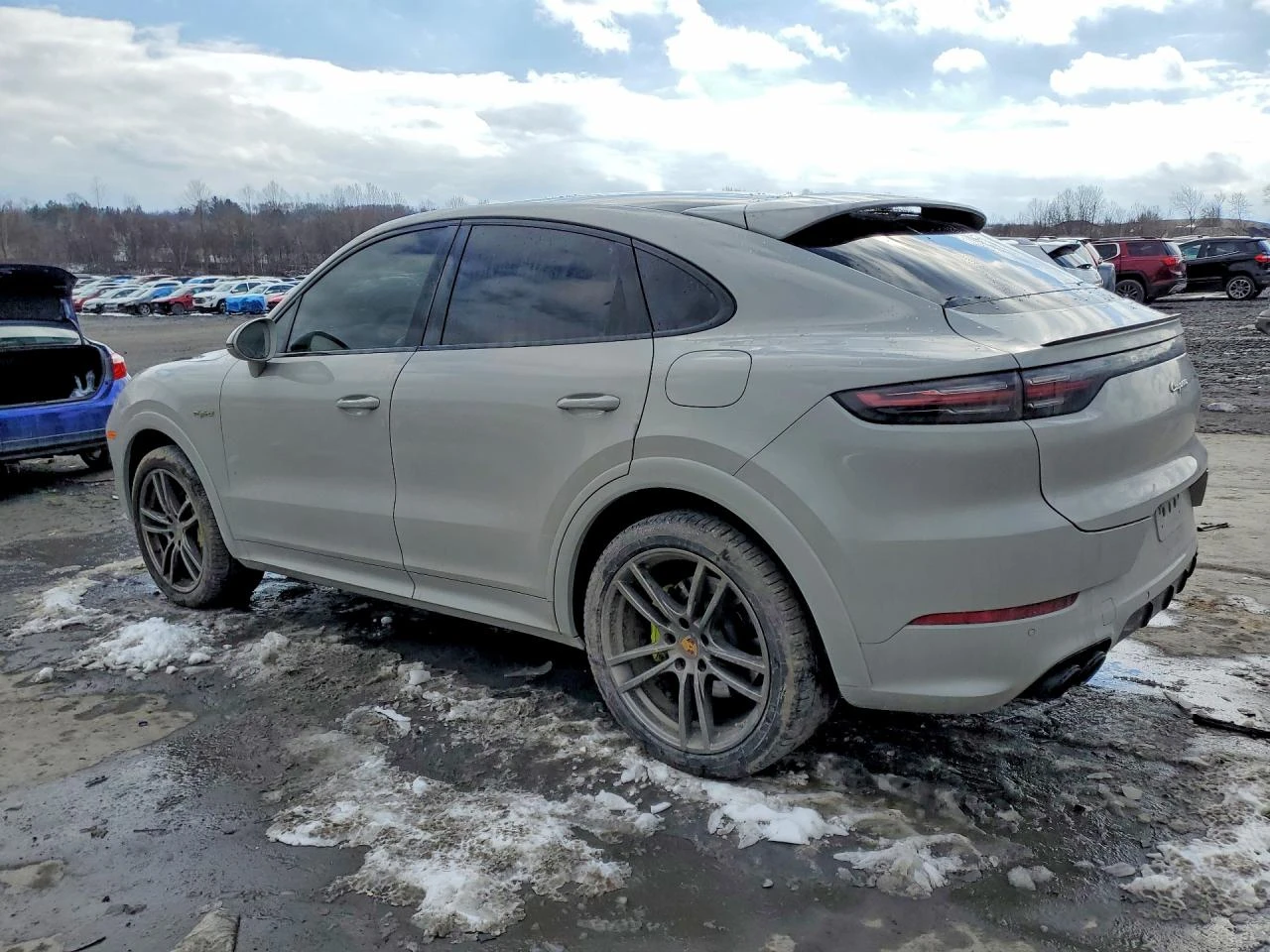 Porsche Cayenne E Hybrid Coupe, снимка 2 - Автомобили и джипове - 54731213